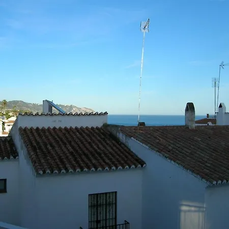 ゲストハウス Estrella Del Mar ネルハ